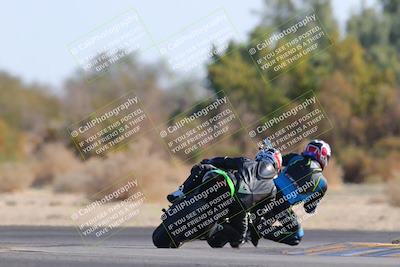 media/Dec-18-2022-SoCal Trackdays (Sun) [[8099a50955]]/Turn 7 Backside (1125am)/